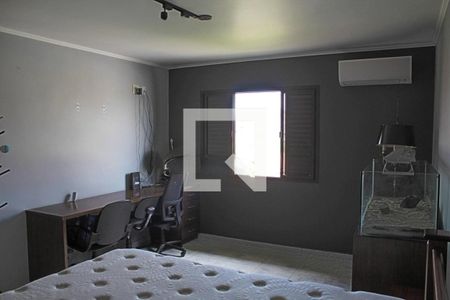 Casa à venda com 4 quartos, 262m² em Vila Moraes, São Paulo