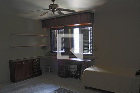 Casa à venda com 4 quartos, 262m² em Vila Moraes, São Paulo