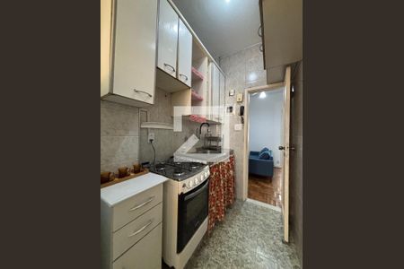 Cozinha de apartamento para alugar com 1 quarto, 45m² em Copacabana, Rio de Janeiro