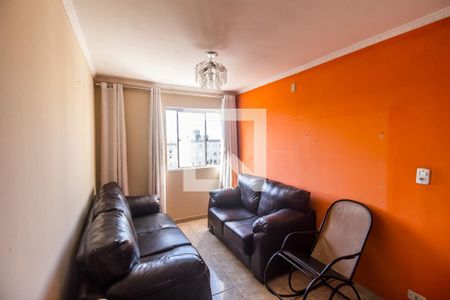 Sala de TV de casa para alugar com 2 quartos, 54m² em Conjunto Habitacional Presidente Castelo Branco, Carapicuíba