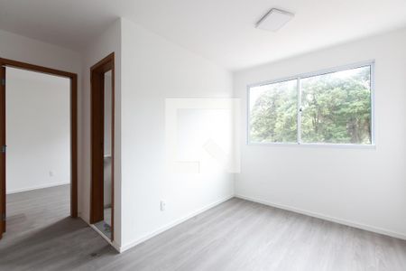Sala de apartamento para alugar com 2 quartos, 46m² em Colônia (zona Leste), São Paulo