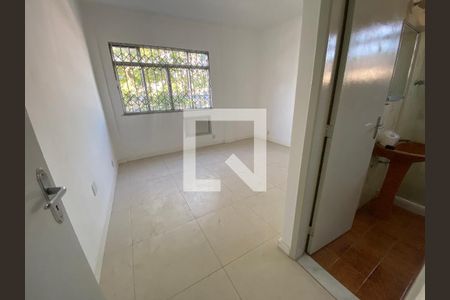 Quarto 2 de casa para alugar com 3 quartos, 73m² em Taquara, Rio de Janeiro