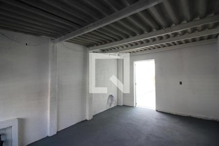 Garagem de casa à venda com 2 quartos, 100m² em Baeta Neves, São Bernardo do Campo
