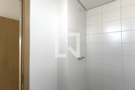 Banheiro da Suíte de apartamento à venda com 3 quartos, 82m² em Horto Florestal, Jundiaí
