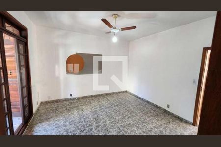 Casa à venda com 4 quartos, 170m² em Portuguesa, Rio de Janeiro