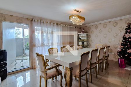 Casa à venda com 3 quartos, 250m² em Jardim da Saúde, São Paulo