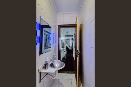 Lavabo de casa à venda com 3 quartos, 250m² em Jardim da Saúde, São Paulo