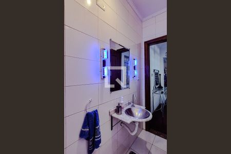 Lavabo de casa à venda com 3 quartos, 250m² em Jardim da Saúde, São Paulo