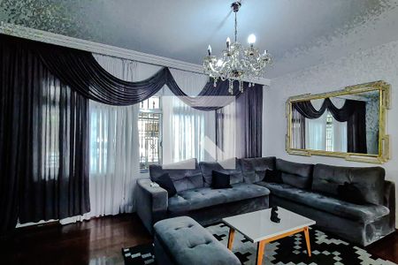 Casa à venda com 3 quartos, 250m² em Jardim da Saúde, São Paulo