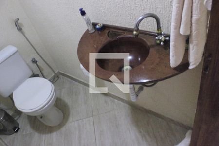 Casa à venda com 315m², 4 quartos e 6 vagasLavabo