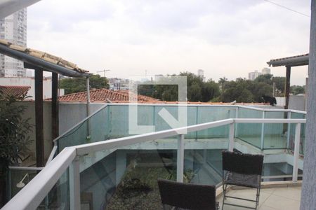 Casa à venda com 315m², 4 quartos e 6 vagasVaranda da Suíte 4