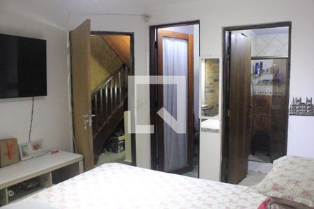 Casa à venda com 315m², 4 quartos e 6 vagasSuíte 1