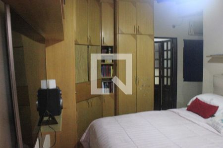 Casa à venda com 315m², 4 quartos e 6 vagasSuíte 4