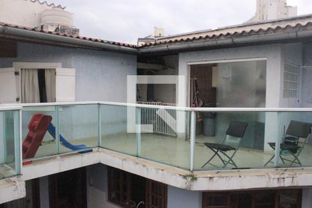 Casa à venda com 315m², 4 quartos e 6 vagasVaranda da Suíte 4