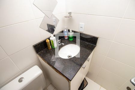 Banheiro Social de apartamento à venda com 2 quartos, 68m² em Vargem Pequena, Rio de Janeiro