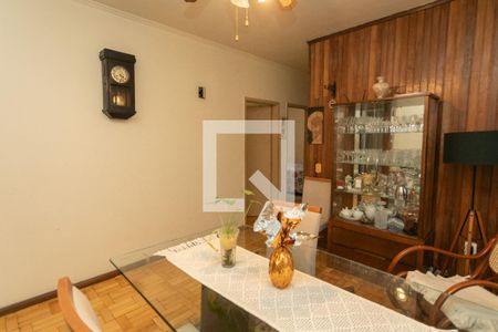 Sala de jantar de casa à venda com 3 quartos, 200m² em Vila Ipiranga, Porto Alegre