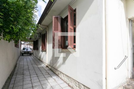 Garagem de casa à venda com 3 quartos, 200m² em Vila Ipiranga, Porto Alegre