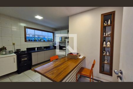 Cozinha de casa de condomínio à venda com 4 quartos, 175m² em Vargem Pequena, Rio de Janeiro
