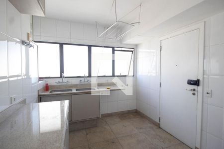 Área de serviço de apartamento para alugar com 3 quartos, 503m² em Santana, São Paulo