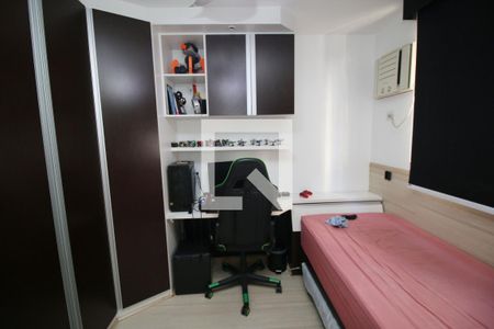 Quarto 1 de apartamento à venda com 2 quartos, 80m² em Penha Circular, Rio de Janeiro
