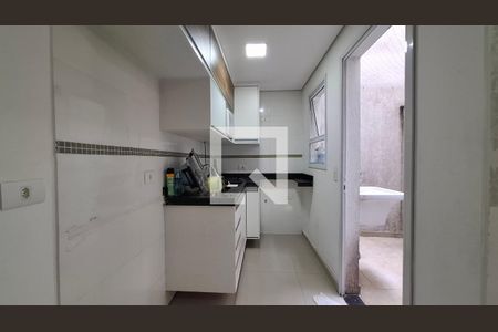 Cozinha de apartamento à venda com 2 quartos, 49m² em Jardim Utinga, Santo André