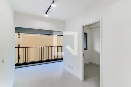 Sala de apartamento para alugar com 2 quartos, 43m² em Santo Amaro, São Paulo