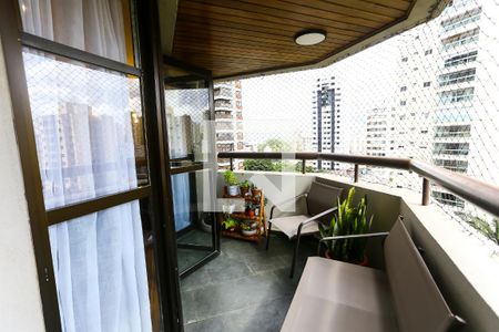 Varanda de apartamento à venda com 3 quartos, 100m² em Vila Andrade, São Paulo