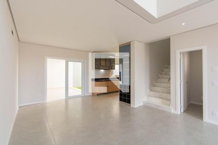 Sala de casa à venda com 3 quartos, 234m² em Estância Velha, Canoas