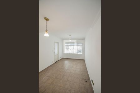 Sala de casa para alugar com 2 quartos, 130m² em Planalto Paulista, São Paulo