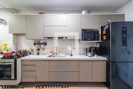 Apartamento à venda com 80m², 3 quartos e 2 vagasCozinha