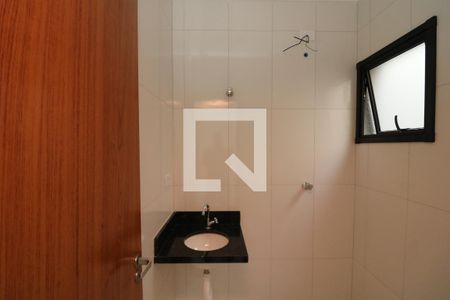 Banheiro de apartamento para alugar com 1 quarto, 27m² em Vila Formosa, São Paulo