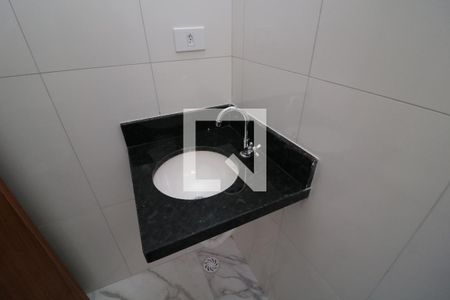 Banheiro de apartamento para alugar com 1 quarto, 27m² em Vila Formosa, São Paulo
