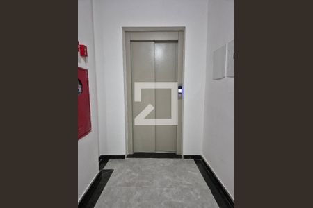 Elevador de apartamento à venda com 3 quartos, 95m² em Paraíso, Santo André