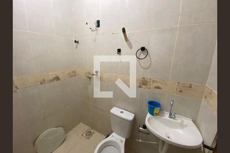 Banheiro Social de apartamento para alugar com 1 quarto, 60m² em Taquara, Rio de Janeiro