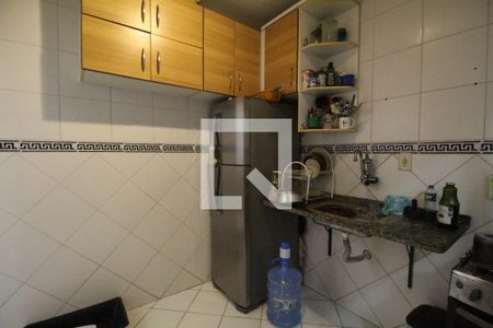 Casa de condomínio à venda com 51m², 2 quartos e 1 vaga Casa de condomínio à venda com 51m², 2 quartos e 1 vagaCozinha