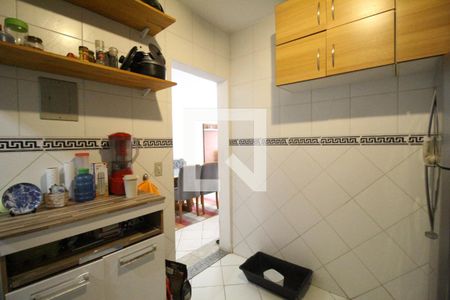 Casa de condomínio à venda com 51m², 2 quartos e 1 vaga Casa de condomínio à venda com 51m², 2 quartos e 1 vagaCozinha