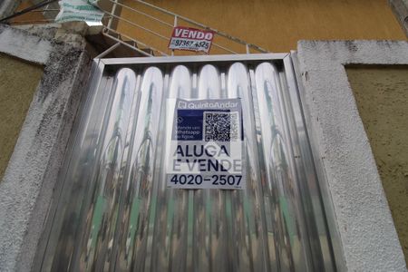 Casa de condomínio à venda com 51m², 2 quartos e 1 vaga Casa de condomínio à venda com 51m², 2 quartos e 1 vagaPlaca