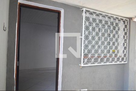 Área externa de casa à venda com 2 quartos, 183m² em Jardim Textil, São Paulo