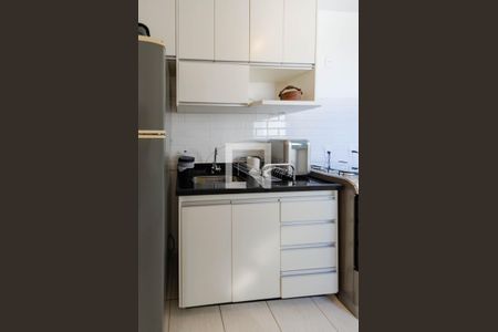 Cozinha de apartamento à venda com 2 quartos, 59m² em Buritis, Belo Horizonte