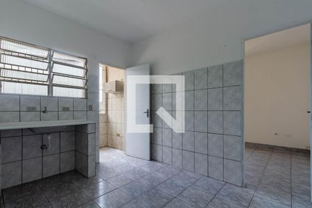 Cozinha de casa para alugar com 1 quarto, 35m² em Capão Redondo, São Paulo