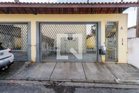 Fachada de casa para alugar com 1 quarto, 35m² em Capão Redondo, São Paulo