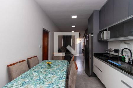 Cozinha de casa à venda com 3 quartos, 240m² em Parada Inglesa, São Paulo