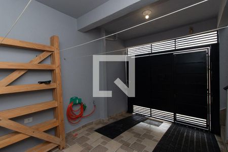 Garagem de casa à venda com 3 quartos, 240m² em Parada Inglesa, São Paulo