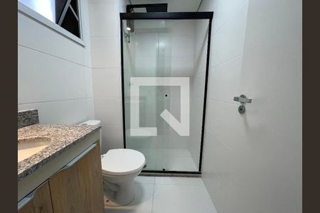Banheiro de apartamento à venda com 1 quarto, 24m² em Butantã, São Paulo