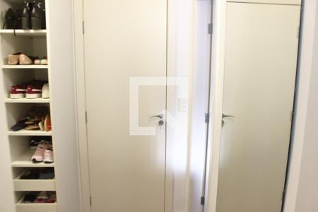 Closet da suíte 1 de casa à venda com 4 quartos, 280m² em Água Fria, São Paulo