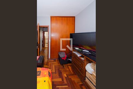 Quarto 2 de casa à venda com 3 quartos, 110m² em Buritis, Belo Horizonte