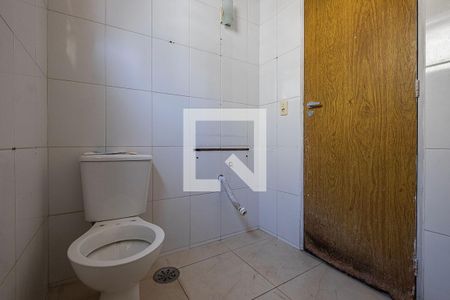 Banheiro de apartamento para alugar com 1 quarto, 33m² em Pinheiros, São Paulo