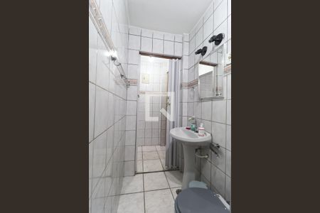 Banheiro 3 de casa para alugar com 6 quartos, 225m² em Vila Isolina Mazzei, São Paulo