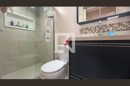 Banheiro de apartamento à venda com 2 quartos, 80m² em Pinheiros, São Paulo