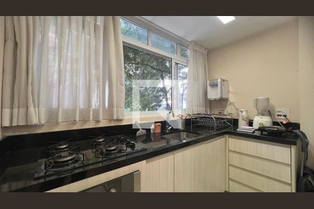 Cozinha de apartamento à venda com 2 quartos, 80m² em Pinheiros, São Paulo